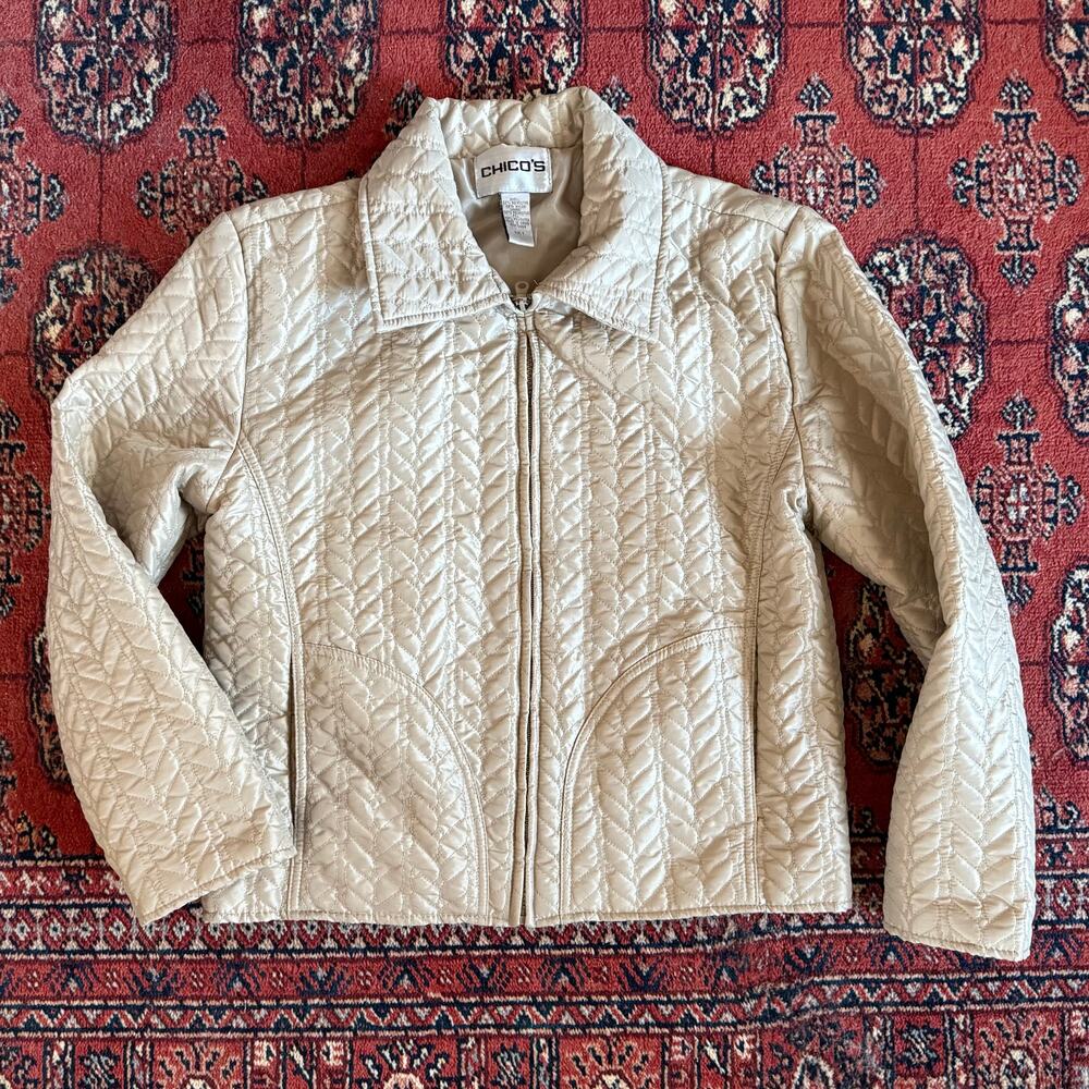 Chico’s 1 (M, 8) Women’s Matte Gold Quilted, Filled Lightweight Zip Front Jacket